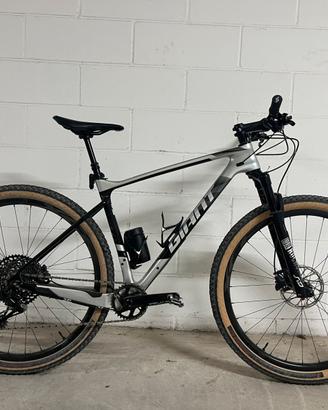 Bicicletta Giant XTC advanced