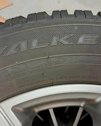 Pneumatici invernali Falken  225 60 R17