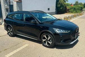 ford focus 1.5 120 cavalli  ACTIVE