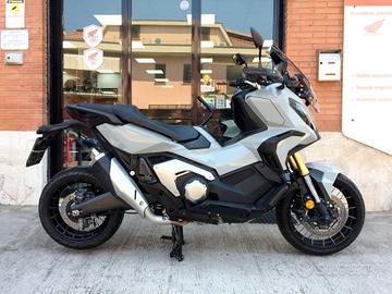 Honda X-ADV 750 2023 PERMUTE - FINANZIABILE