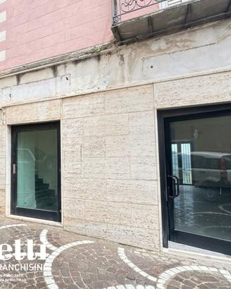 Attività Commerciale Caronia