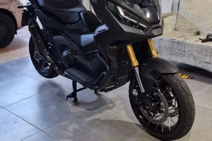 xadv 750