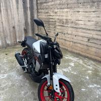 yamaha mt-125