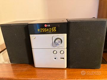 Micro Hi-Fi System LG CM 1530