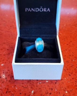 Charm Originale Pandora vetro azzurro con stelle