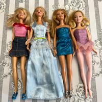 Lotto 4 vecchie Barbie Mattel