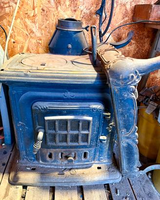 Stufa ghisa antica putage’