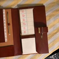 Planner vintage in pelle