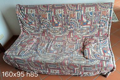 Divano letto a slittone