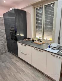 cucina lube completa di elettrodomestici nuovi