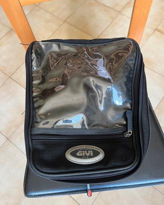 Borsa magnetica Givi