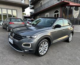 Volkswagen T-Roc 2.0 TDI SCR 4MOTION Advanced Blue