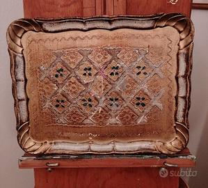 Antichita':vassoio fiorentino