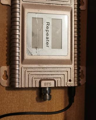 Ripetitore gsm interno esterno.