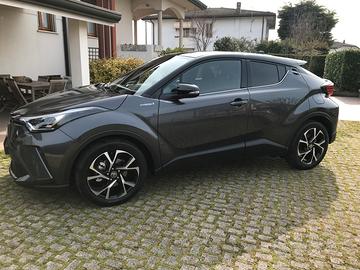 TOYOTA C-HR 2.0 HYBRID 184 cv