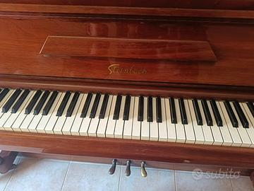 Pianoforte Steinback a muro