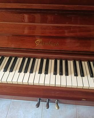 Pianoforte Steinback a muro
