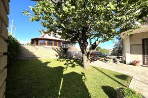 PORZIONE DI BIFAMILIARE A NETTUNO