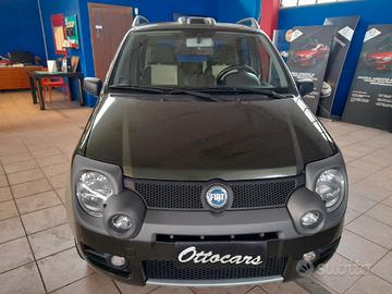 Fiat Panda 1.3 MJT 16V 4x4 Monster