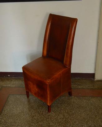 Sedia in pelle antica pregiata