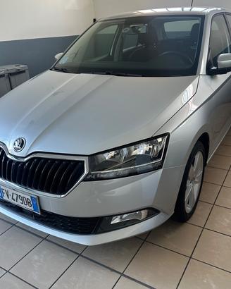 Skoda Fabia 1.0 MPI 75 CV Design Edition