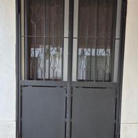 Inferiata per porta ingresso