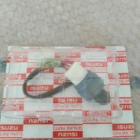 INTERRUTTORE LUCE RETROMARCIA 98035681 ISUZU NKR -