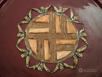 Piatto berbero con argento e ossa