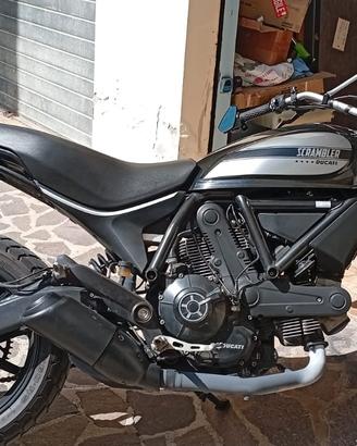 Ducati Scrambler Sixty2