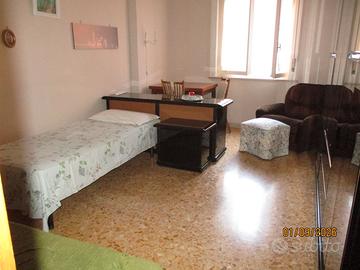 stanza in appartamento