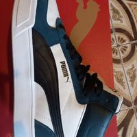 Scarpe alte PUMA, bianche, nere e blu, taglia  45.