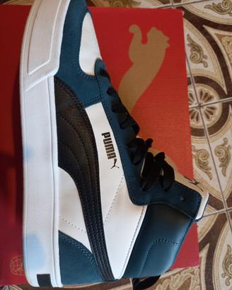 Scarpe alte PUMA, bianche, nere e blu, taglia  45.