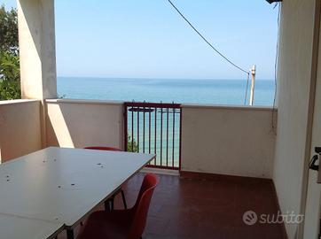 Appartamenti fronte mare
