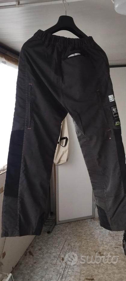 Pantaloni Prezzi e offerte usato