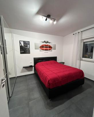 Letto matrimoniale contenitore con materasso