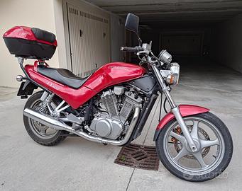 Suzuki VX 800 - 1990