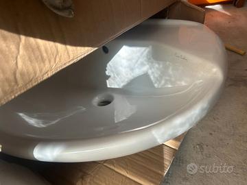 Lavabo bagno nuovo