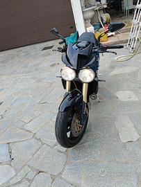 Triumph Speed triple 1050