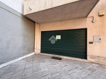 NEGOZIO A REGGIO DI CALABRIA