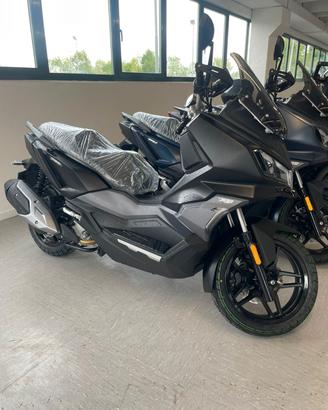 Sym ADX 300