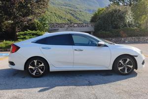 Honda Civic 1.5 Executive 
