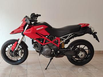 Ducati Hypermotard 796