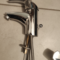 Rubinetto miscelatore lavabdino