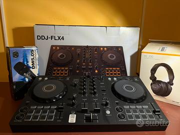 Console NUOVA DDJ-FLX4 con cuffie e microfono