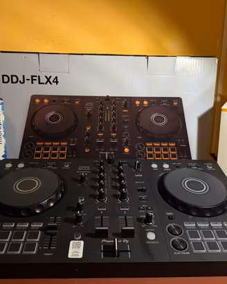 Console NUOVA DDJ-FLX4 con cuffie e microfono