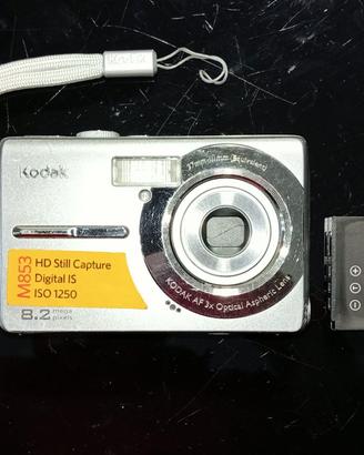 KODAK DIGITAL CAMERA M853