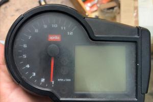 conta km aprilia rs 50