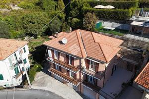 BIFAMILIARE A PIETRABRUNA