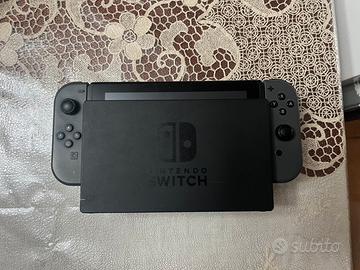 Nintendo Switch+accessori+Mario Kart 8 Deluxe