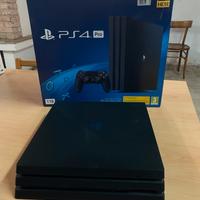 PS4 Pro 1TB con 2 joystick originali e 1 gioco
